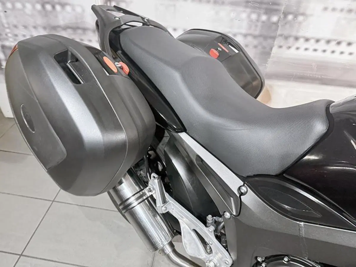 Yamaha TDM 900 (2002 - 14) (3)