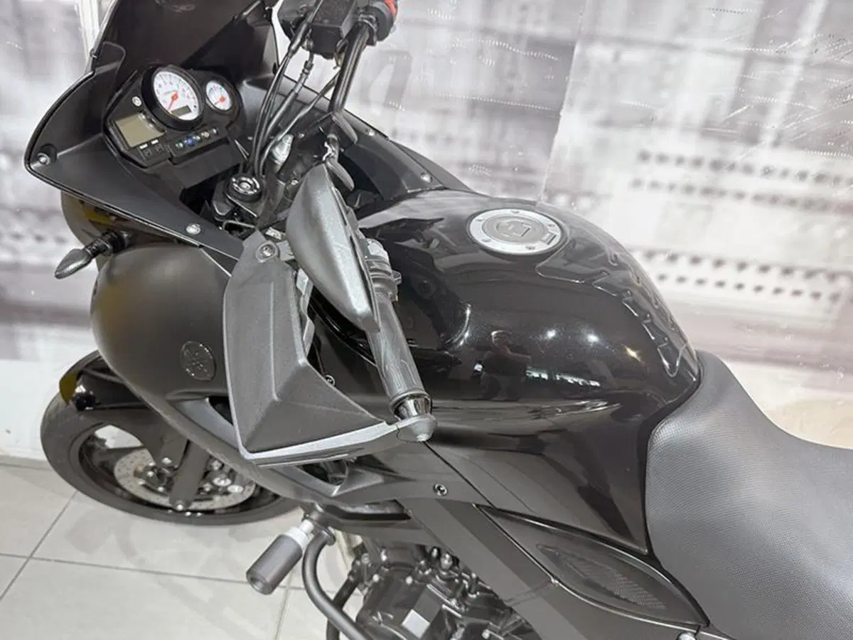 Yamaha TDM 900 (2002 - 14) (5)