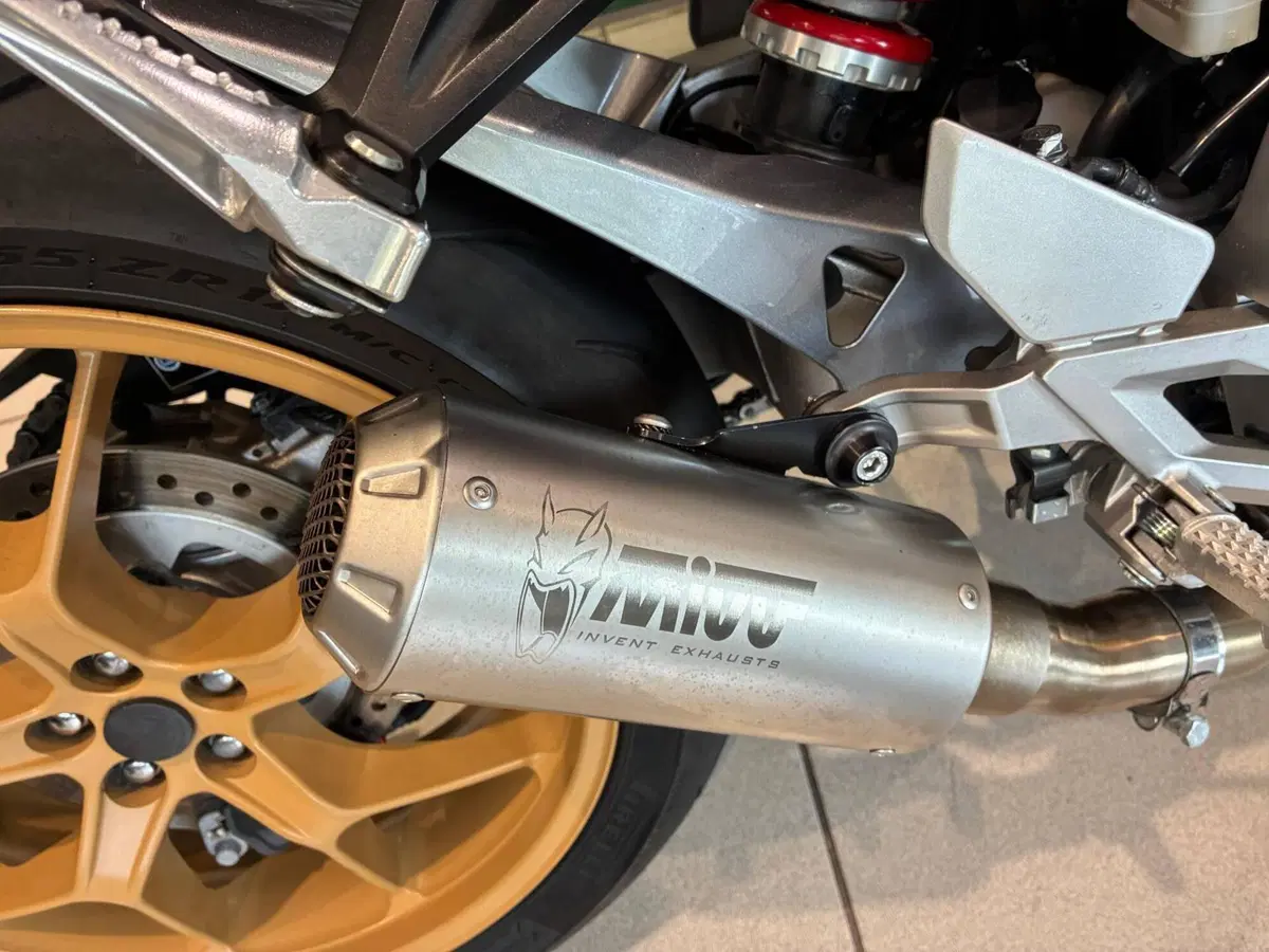 Honda CB 1000 R + Neo Sport Cafè (2019 - 20) (6)
