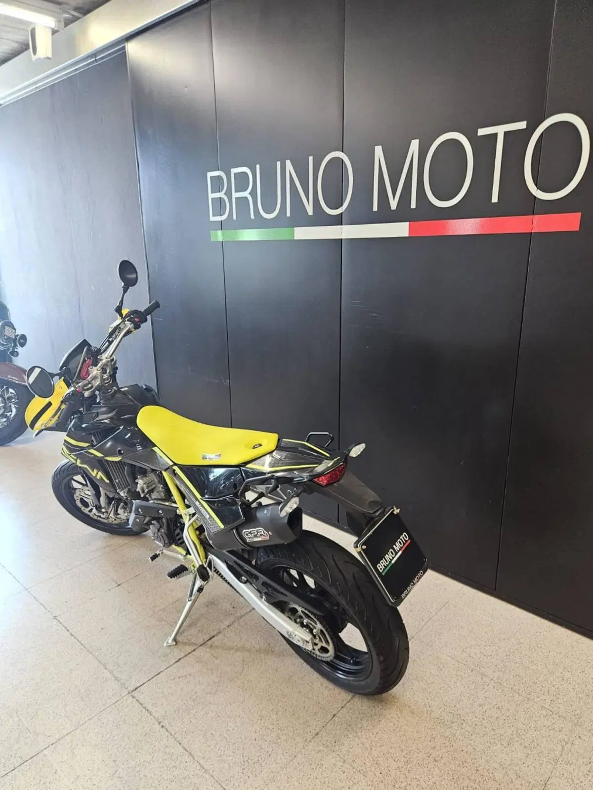 Swm SM 125 R (2022 - 24) (5)