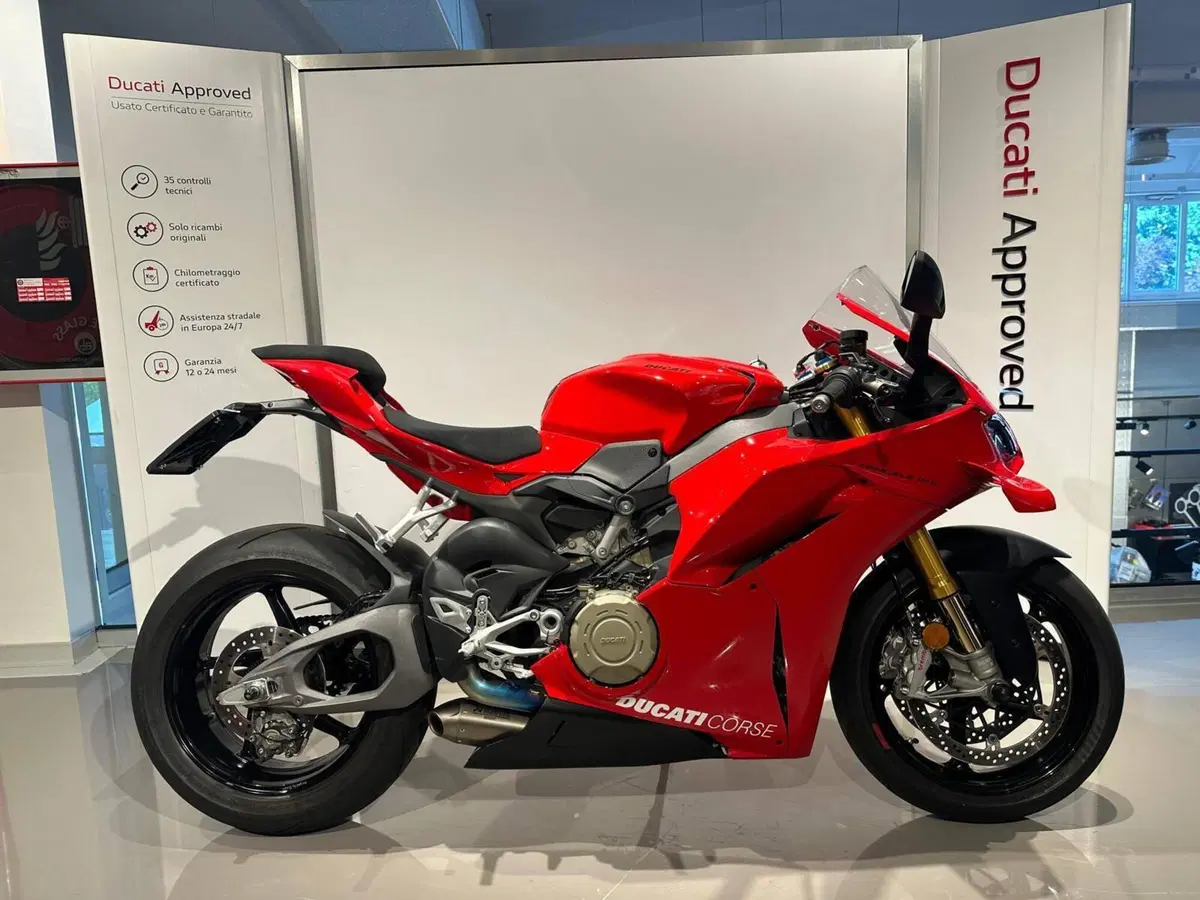 Ducati Panigale V4 S 100 (2026)