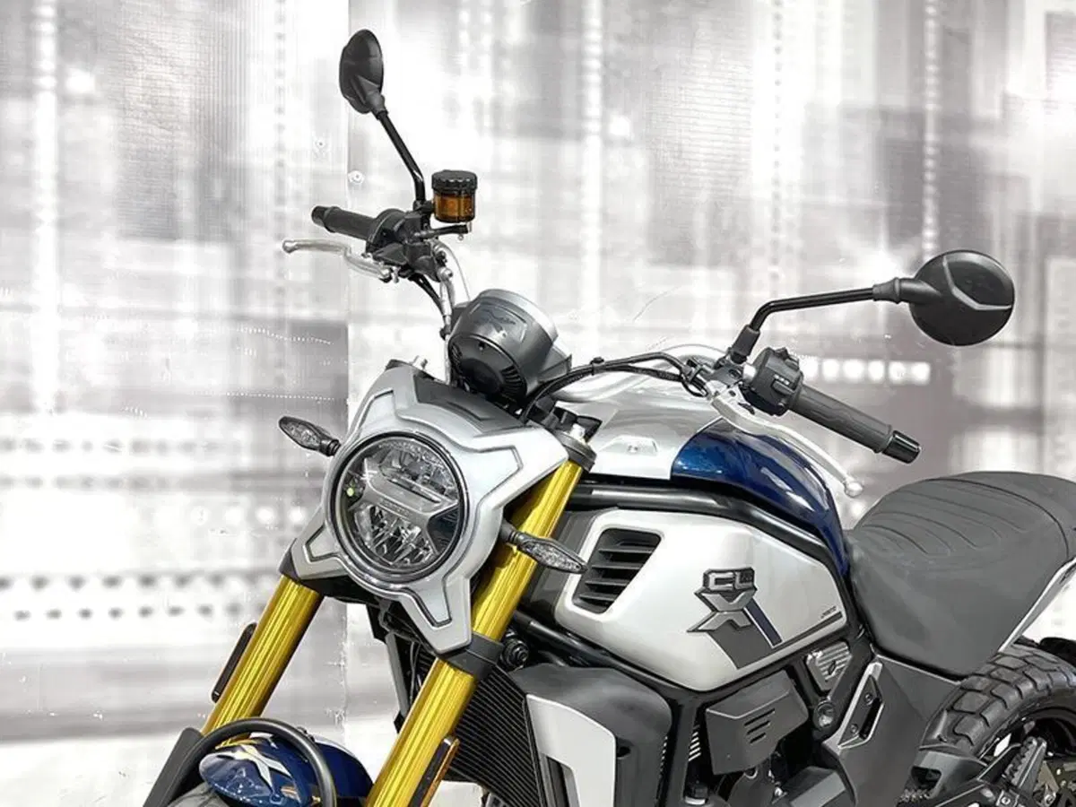 CFMOTO 700CL-X Sport (2022 - 26) (8)