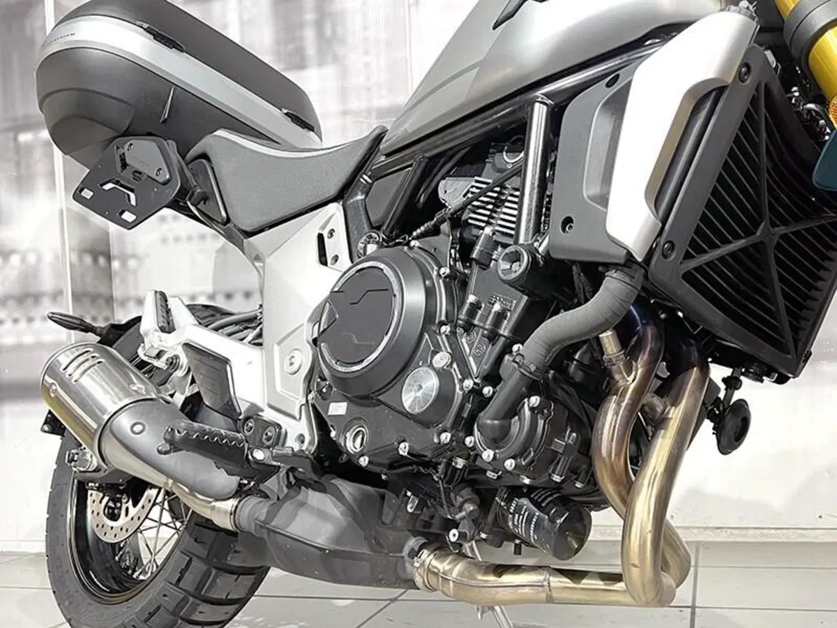 CFMOTO 700CL-X Adventure (2023 - 26) (4)