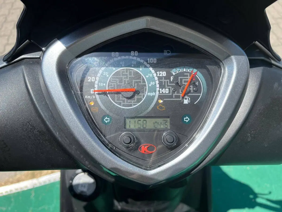 Kymco Agility 200i R16 + (2021 - 25) (4)