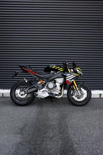 Aprilia Tuono 660 Factory (2025 - 26) usata
