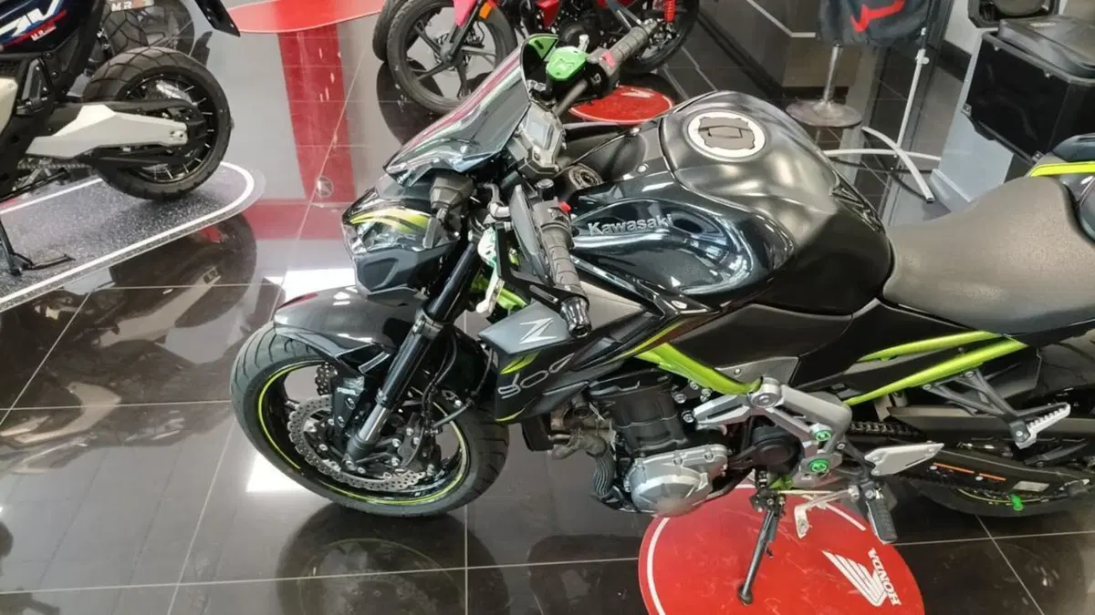 Kawasaki Z 900 (2019) (5)