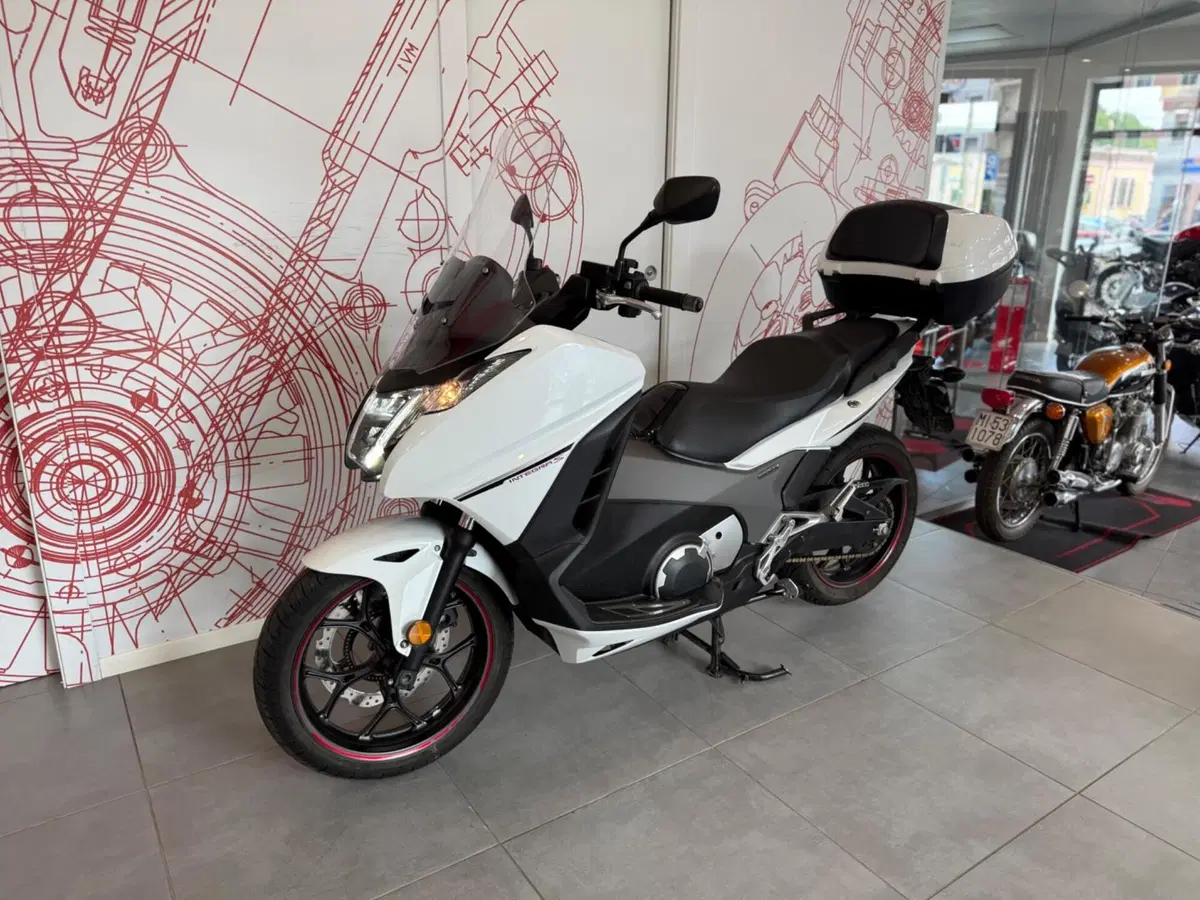 Honda Integra 750 DCT (2018 - 20) (5)