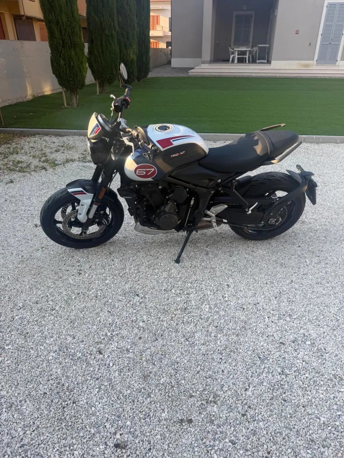 Triumph Trident 660 Triple Tribute Edition (2024)