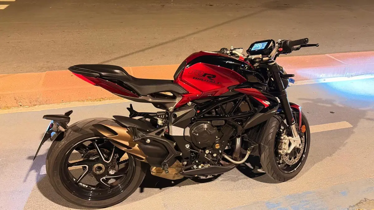 MV Agusta Brutale 800 RR (2021 - 25) (5)