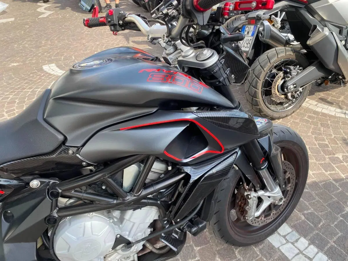 MV Agusta Rivale 800 EAS (2013 -15) (6)