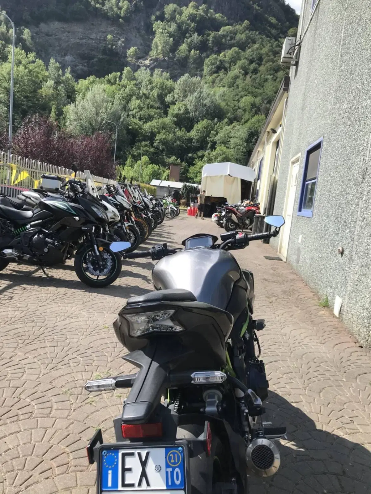 Kawasaki Z 900 A2 (2021 - 24) (2)