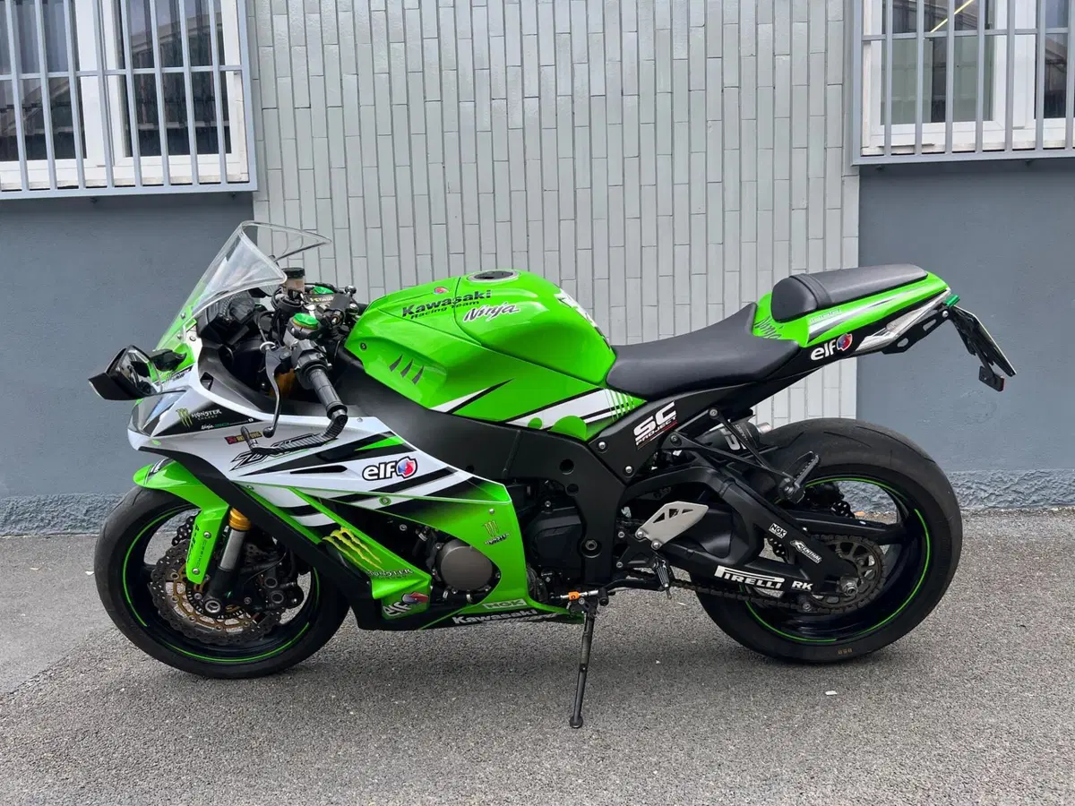 Kawasaki Ninja 1000 ZX-10R (2016) (2)