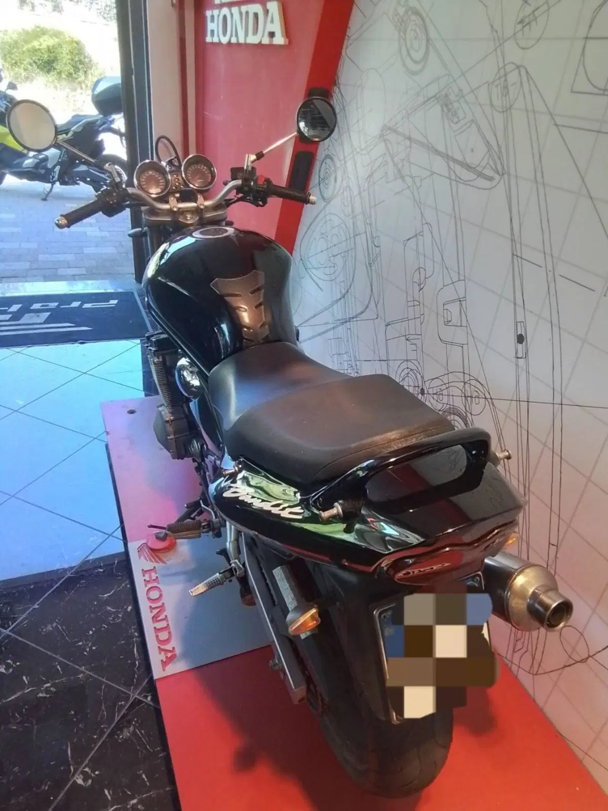 Suzuki GSF 600 Bandit (2000 - 05) (4)