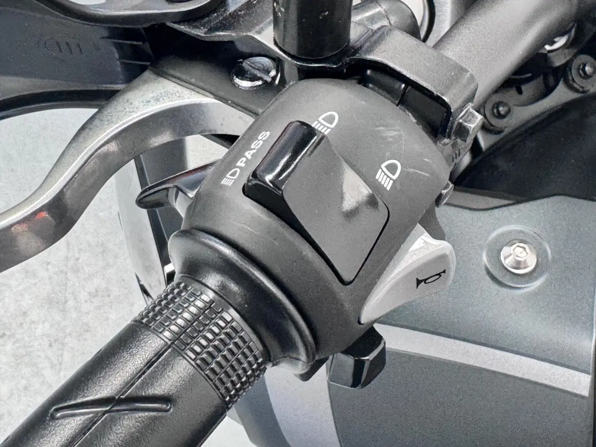 Honda CB 500 X (2022 - 23) (7)