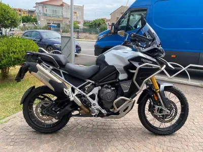 Triumph Tiger 1200 Rally Explorer (2024 - 26) usata