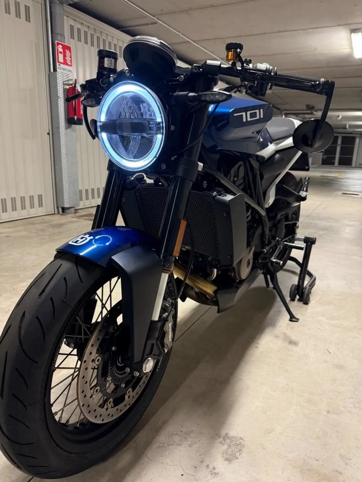 Husqvarna Vitpilen 701 (2020) (4)