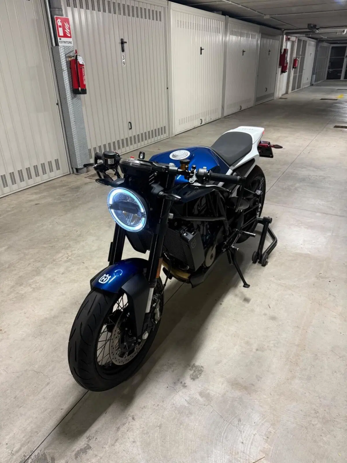 Husqvarna Vitpilen 701 (2020) (7)
