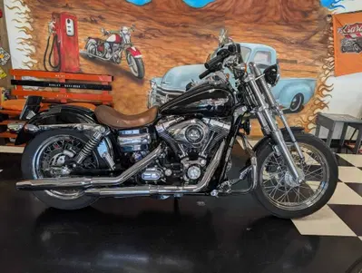 Harley-Davidson 1584 Super Glide Custom (2008 - 13) - FXDC usata