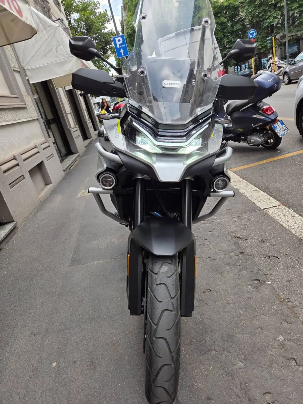 CFMOTO 800MT Touring (2022 - 26) (7)