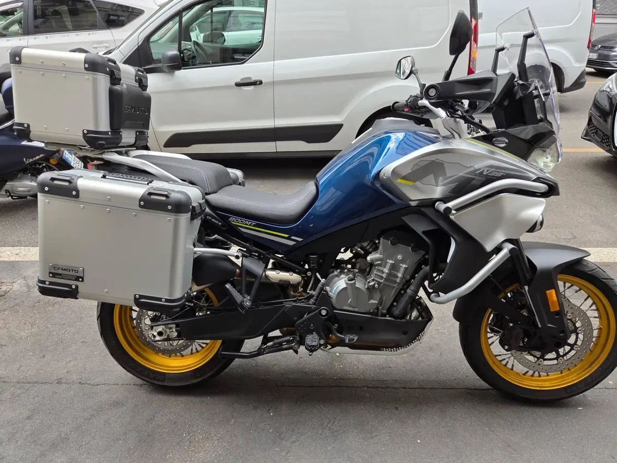 CFMOTO 800MT Touring (2022 - 26) (2)