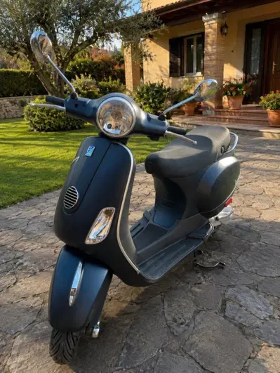 Vespa LX 50 2T (2009 - 14) usata