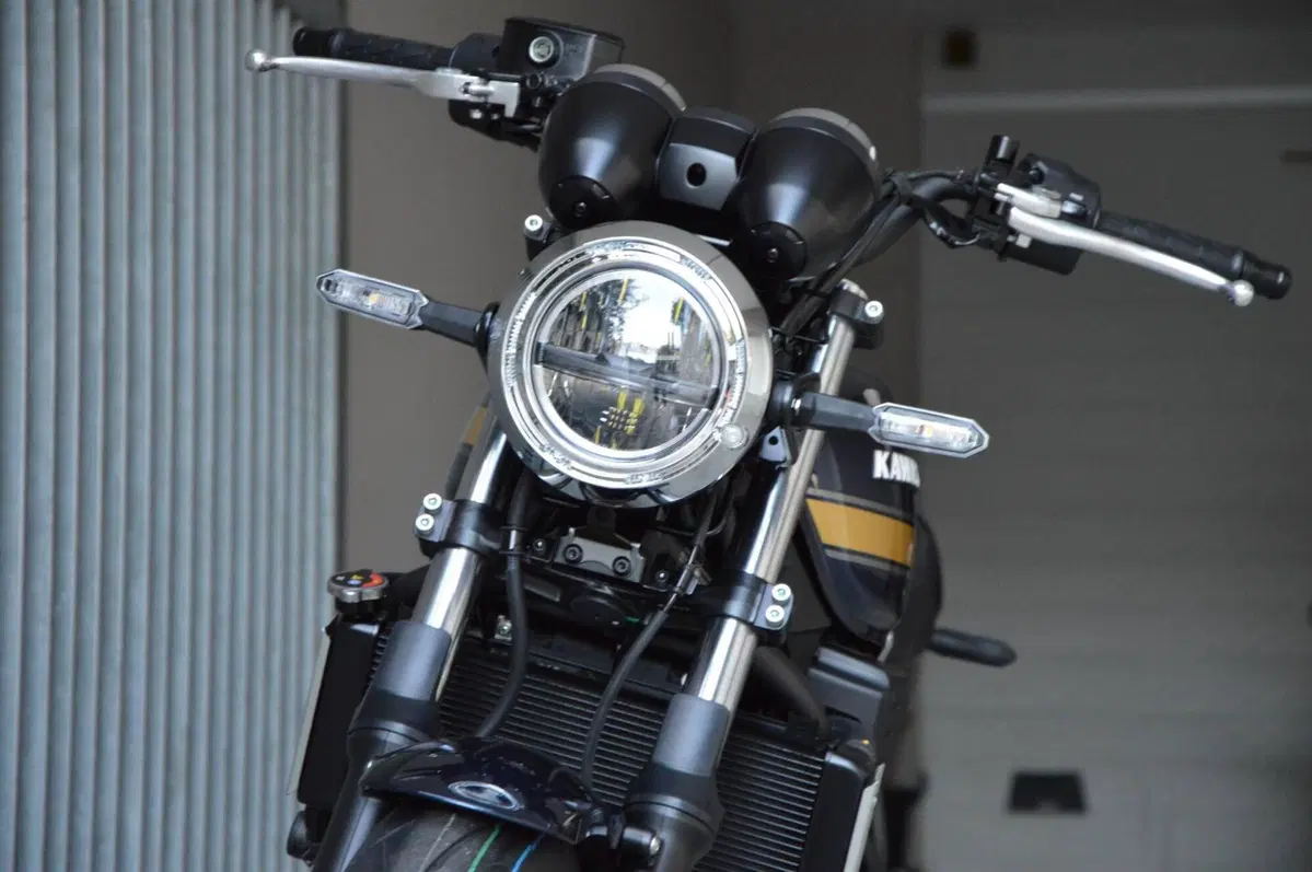 Kawasaki Z 650 RS (2025 - 26) (9)