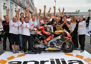 Aprilia in SBK: tanto passato e nessun presente. Ma il futuro? [VIDEO]
