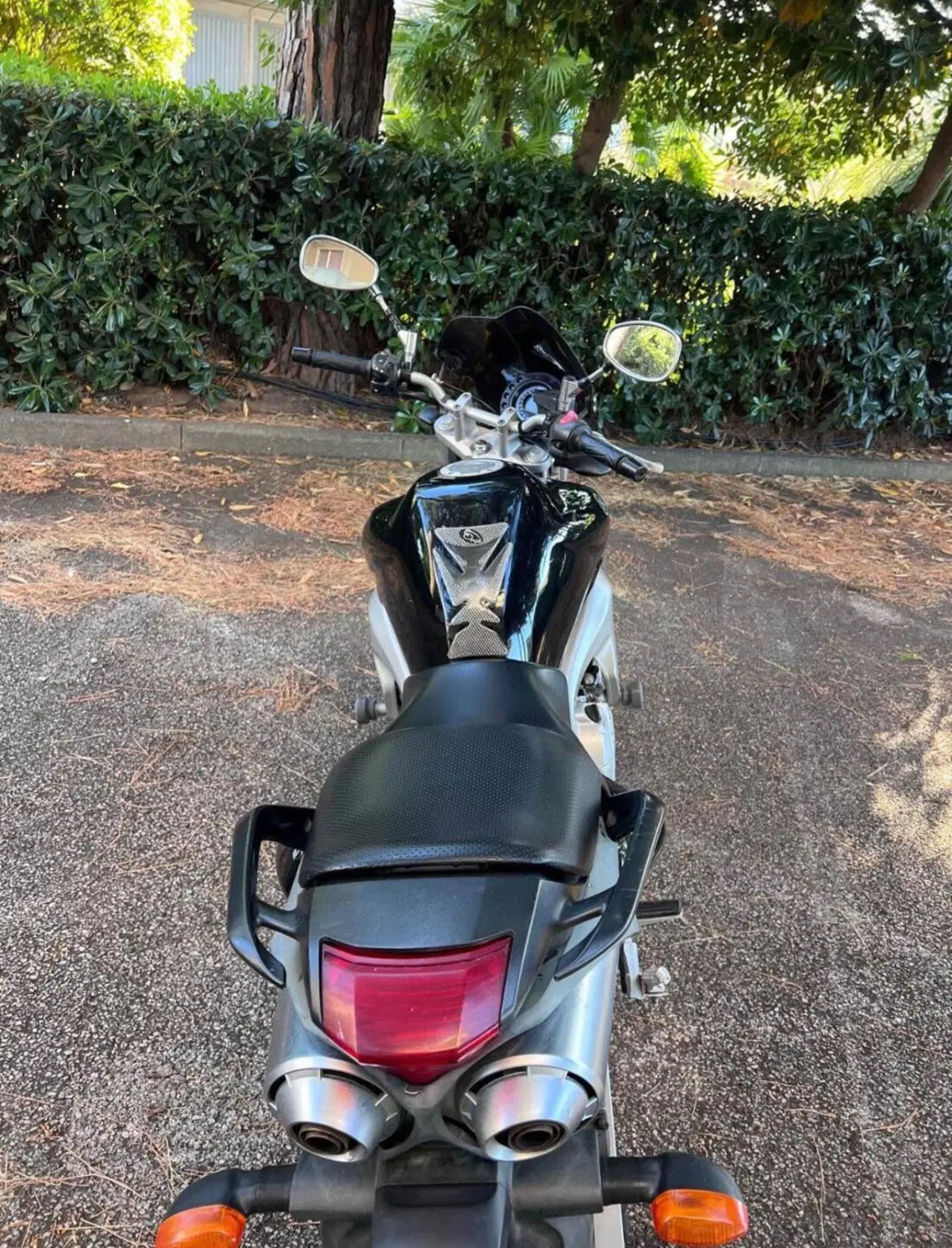 Yamaha FZ6 (2004 - 07) (6)