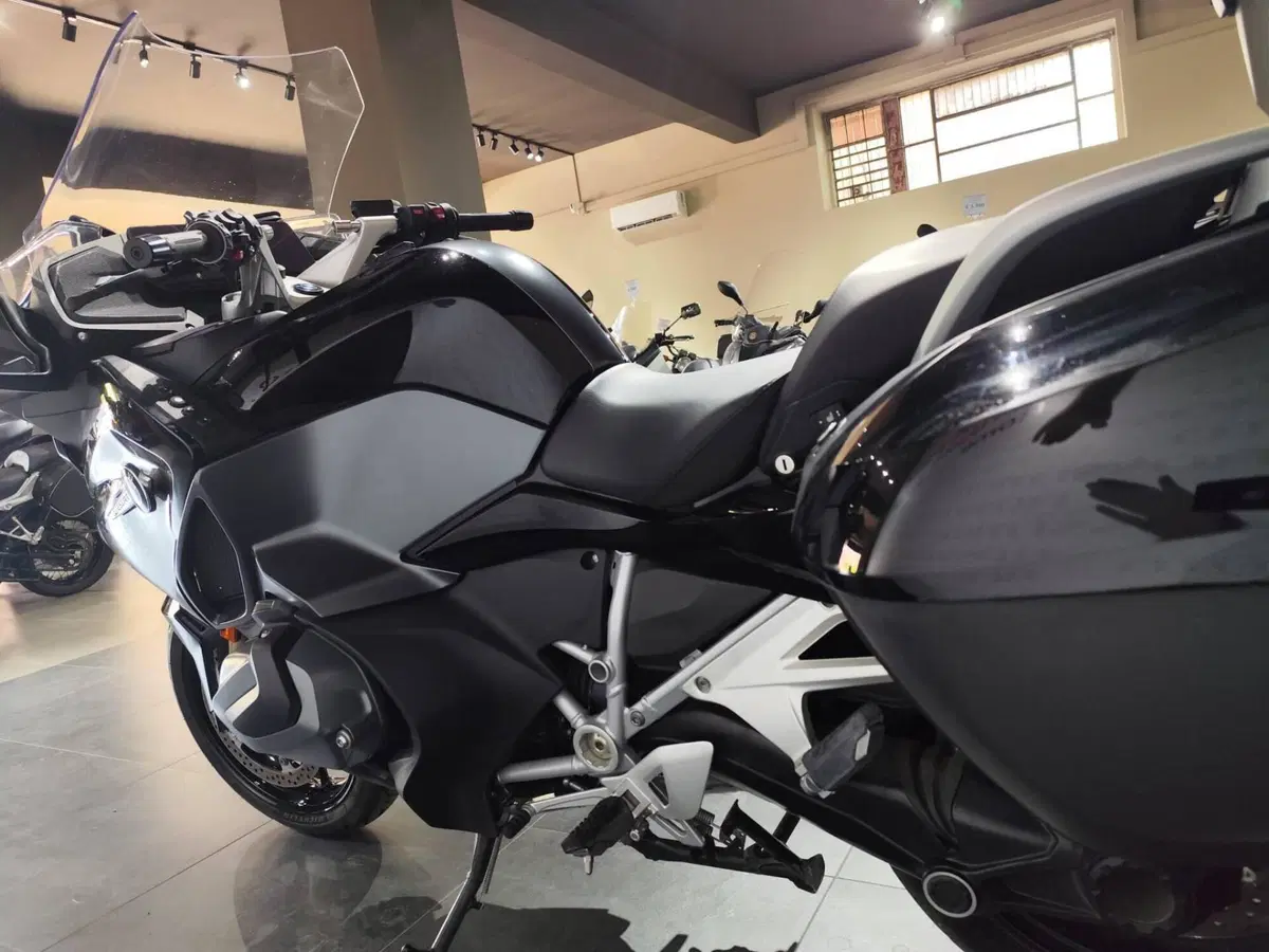 Bmw R 1250 RT (2021 - 25) (6)