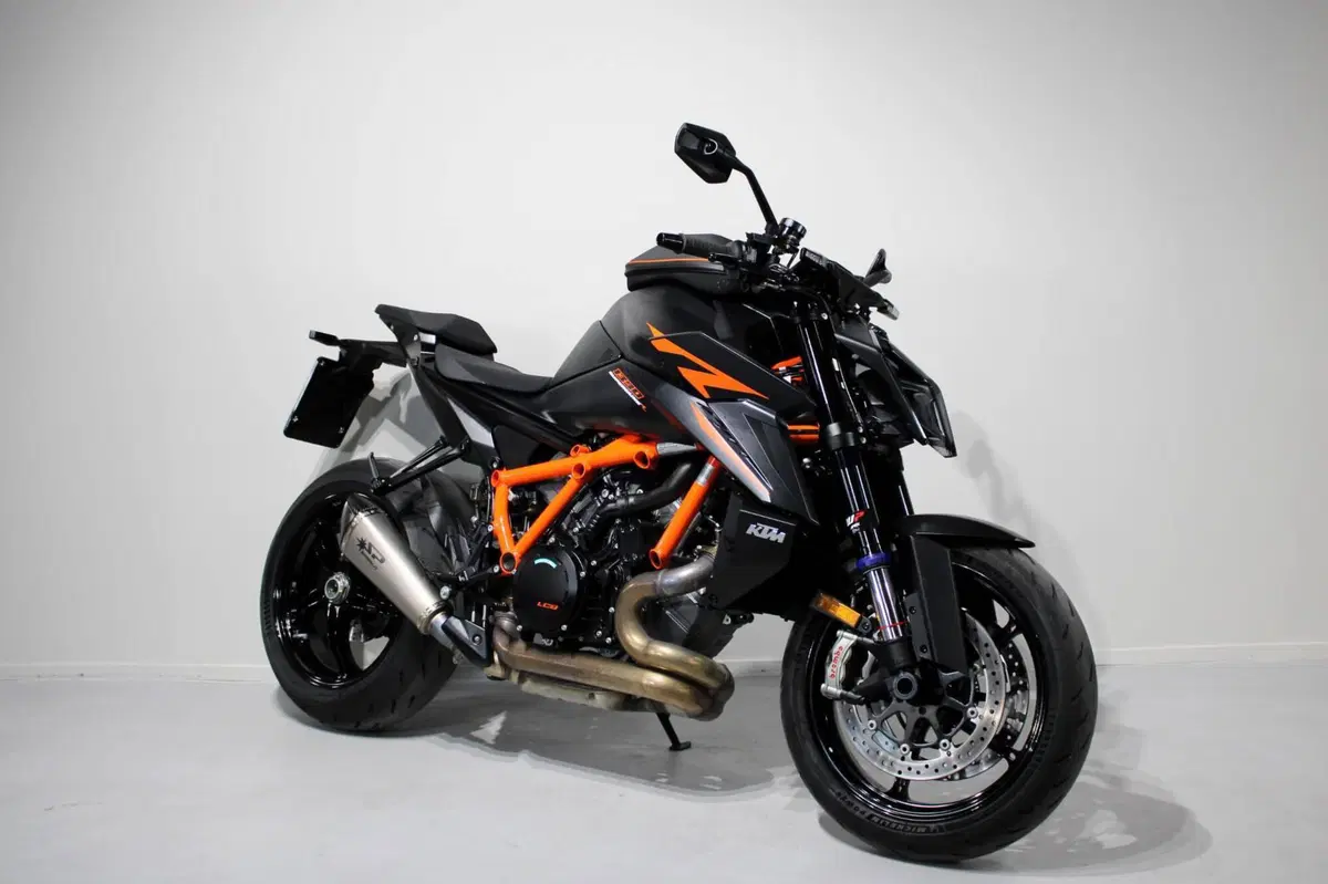 KTM 1390 Super Duke R EVO (2024 - 26) (2)