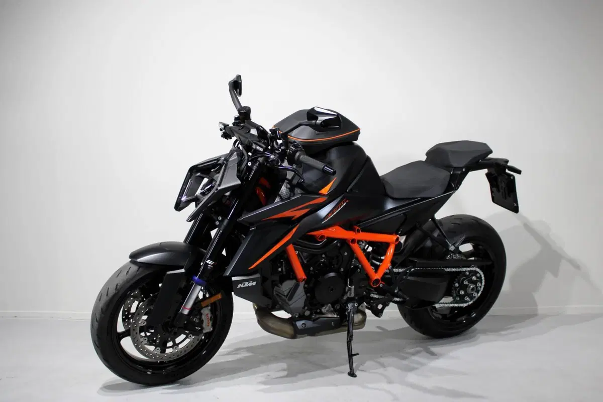 KTM 1390 Super Duke R EVO (2024 - 26) (3)