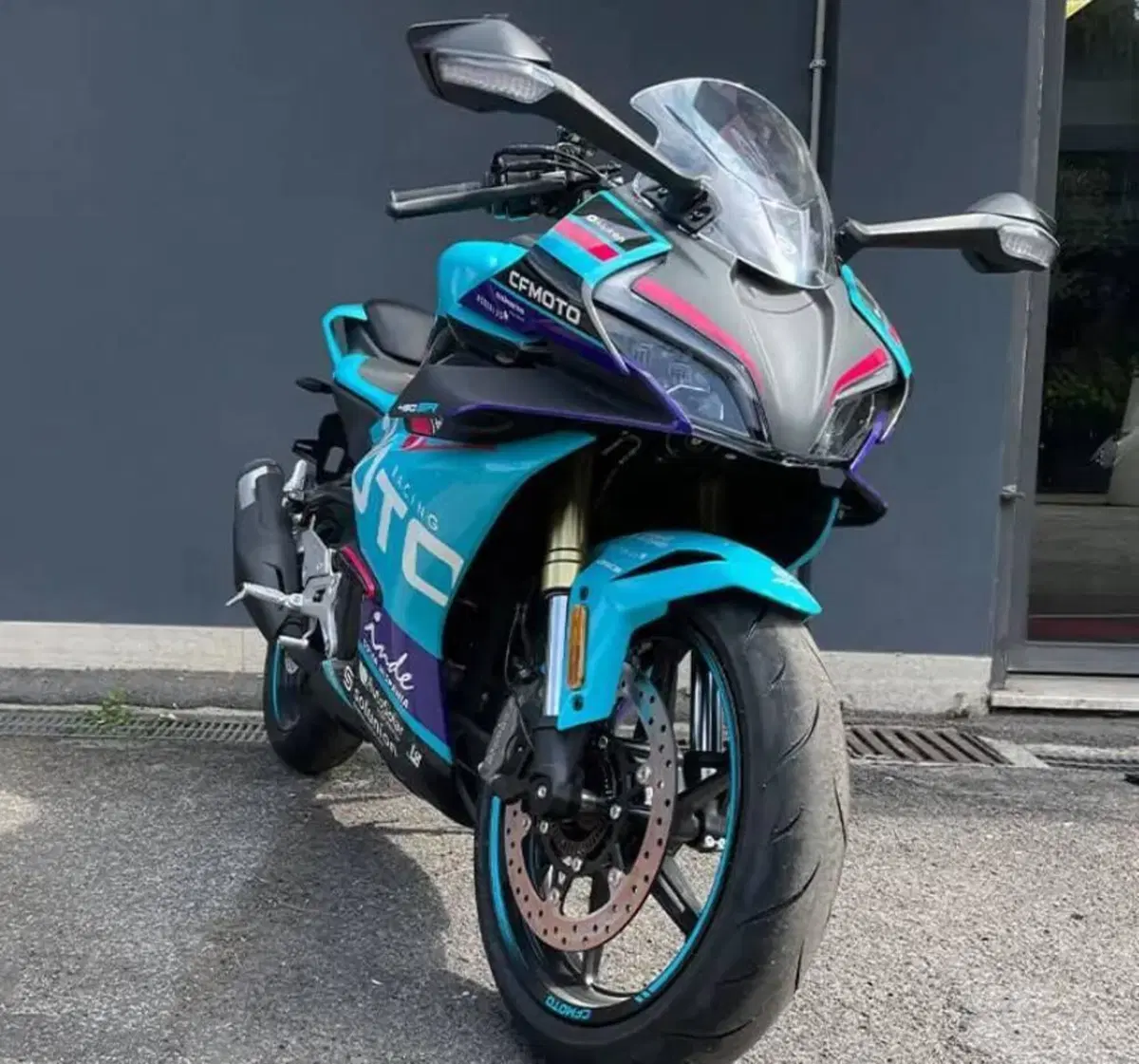 CFMOTO 450SR World Champions Replica (2025 - 26) (2)