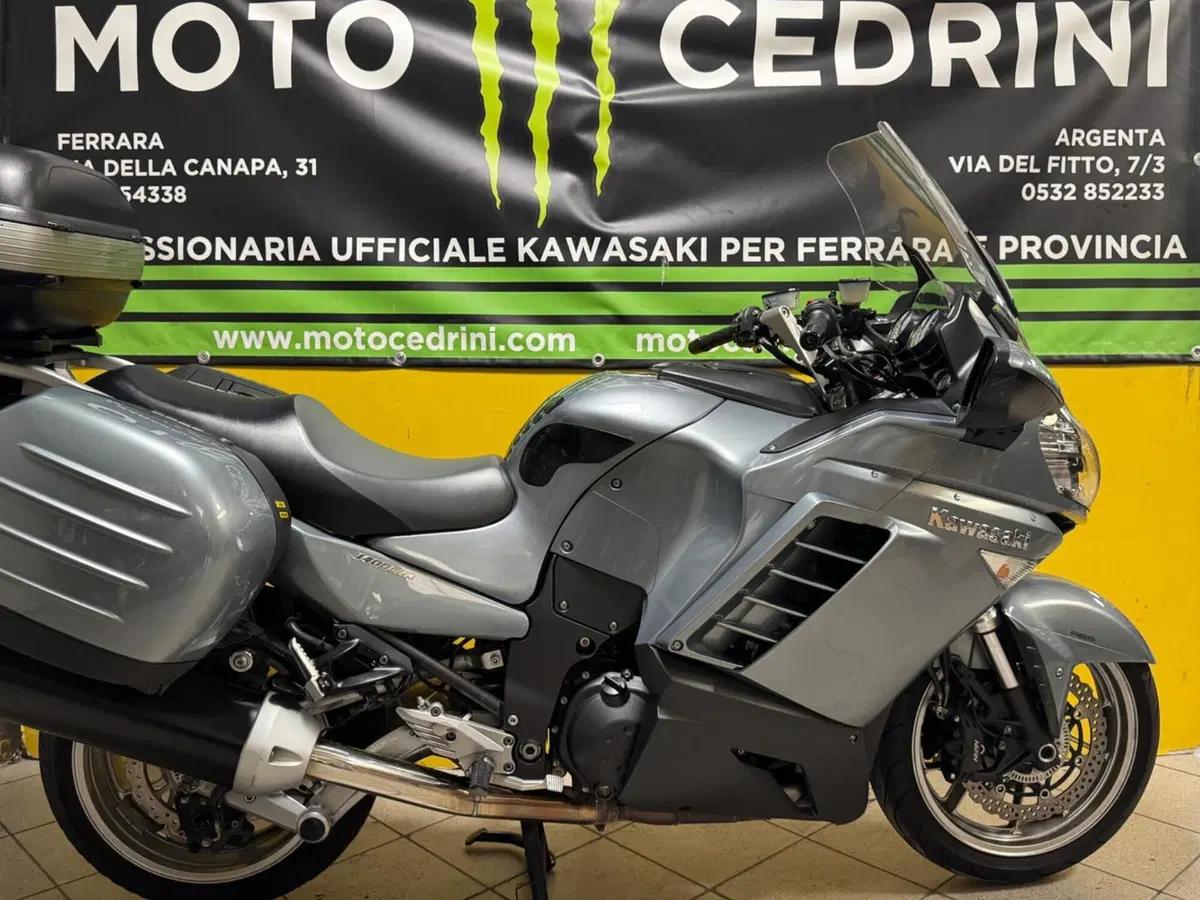 Kawasaki GTR 1400 (2007 - 09) (3)