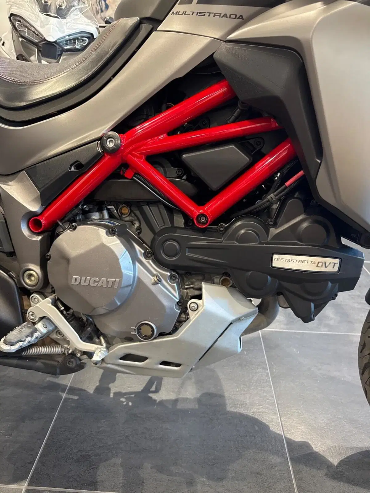 Ducati Multistrada 1260 S Grand Tour (2020) (17)