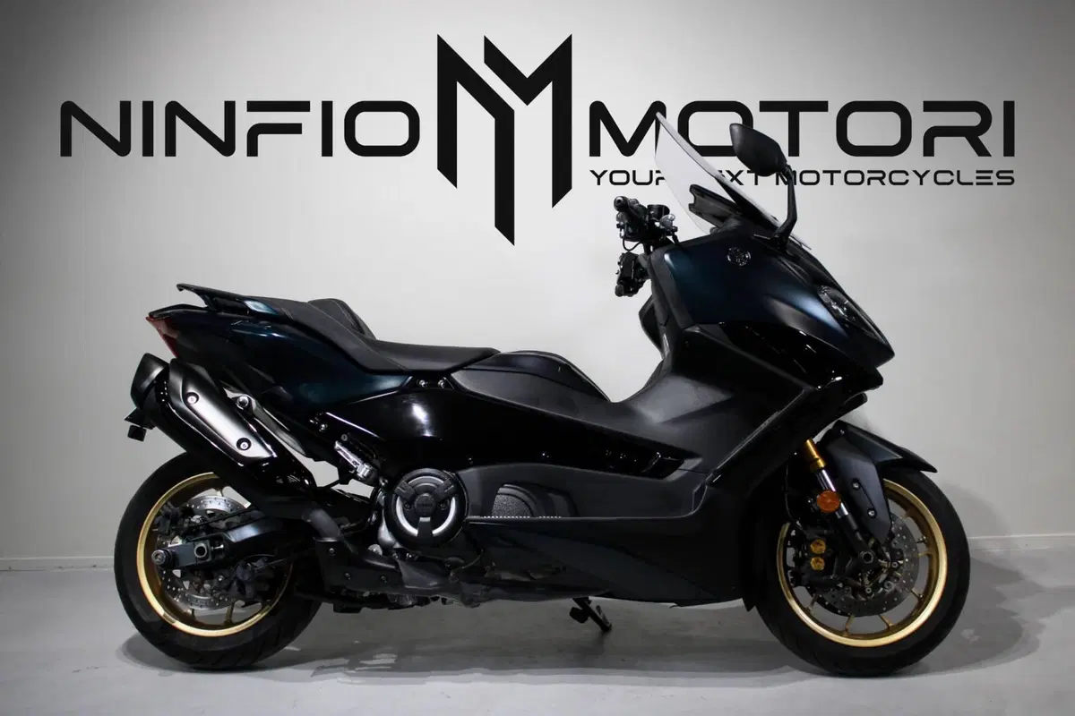 Yamaha T-Max 560 Tech Max (2022 - 24)