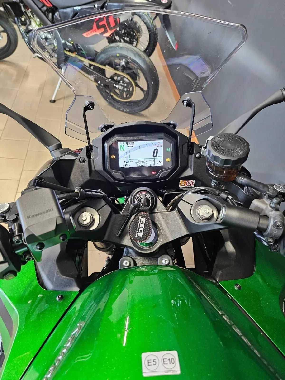 Kawasaki Ninja 1100 SX SE (2025 - 26) (3)