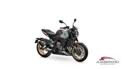 Triumph Trident 800 (2026) nuova