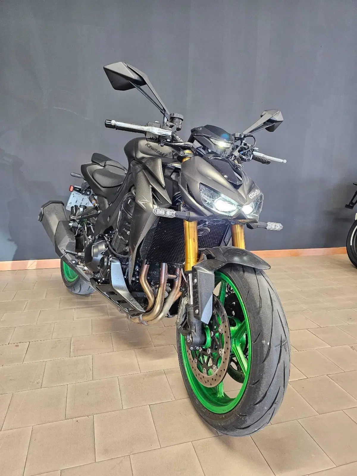 Kawasaki Z 1100 SE (2026) (4)