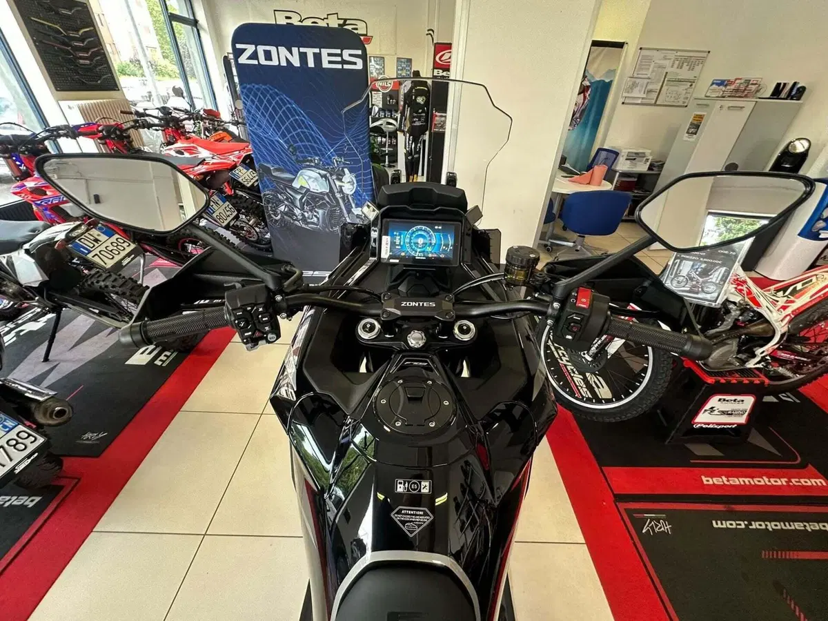 Zontes ZT703-F (2025 - 26) (12)
