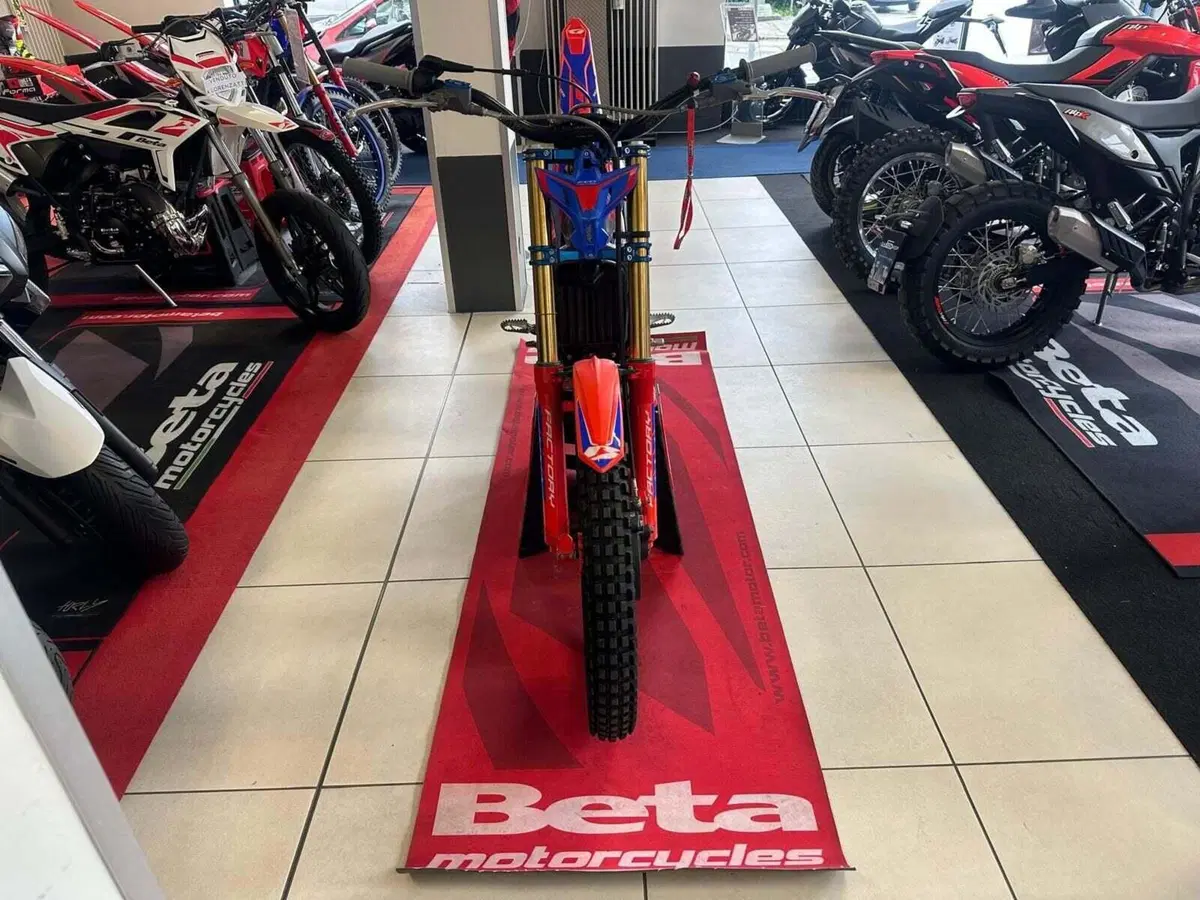Betamotor Evo 125 2T Factory (2024) (2)