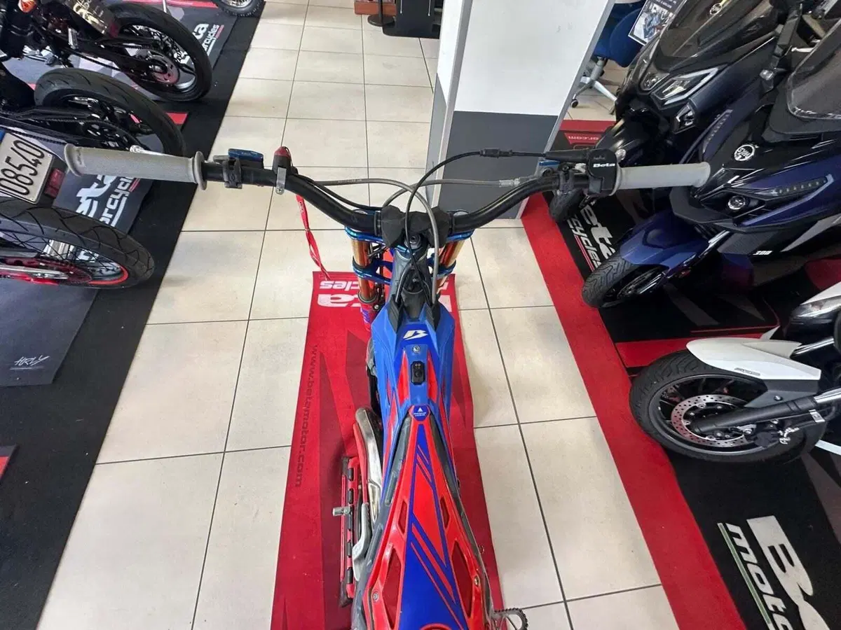 Betamotor Evo 125 2T Factory (2024) (9)