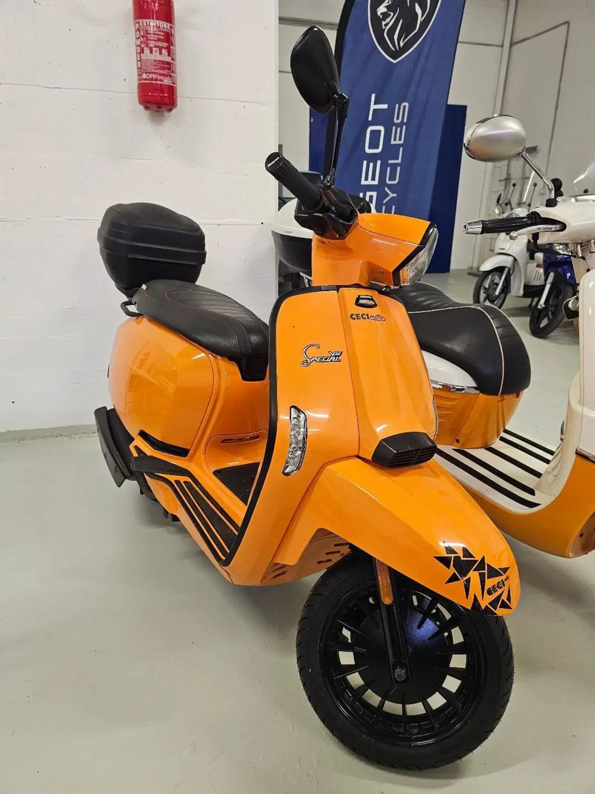 Lambretta V50 Special (2018 - 20)