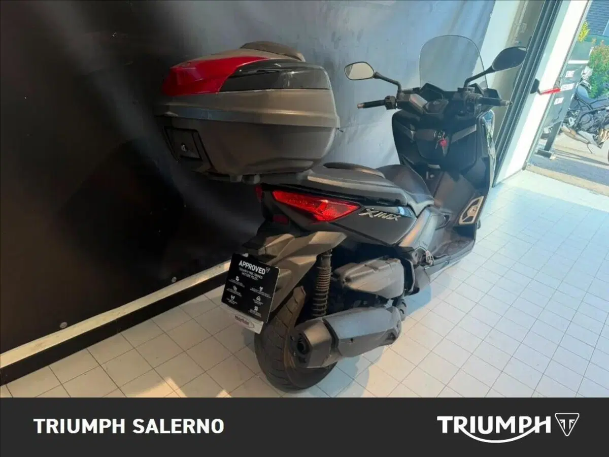 Yamaha X-Max 400 Iron Max ABS (2016) (4)