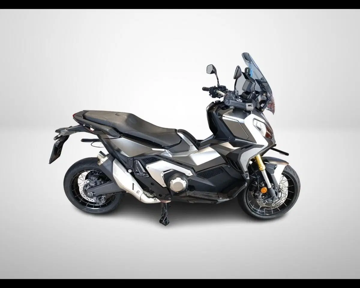 Honda X-ADV 750 DCT Adventure (2021 - 24) (5)