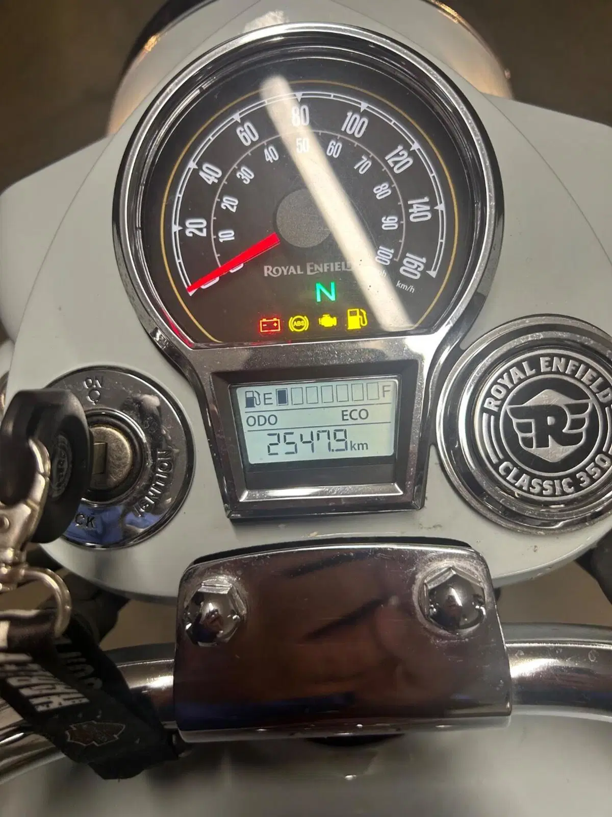 Royal Enfield Classic 350 (2021 - 26) (6)