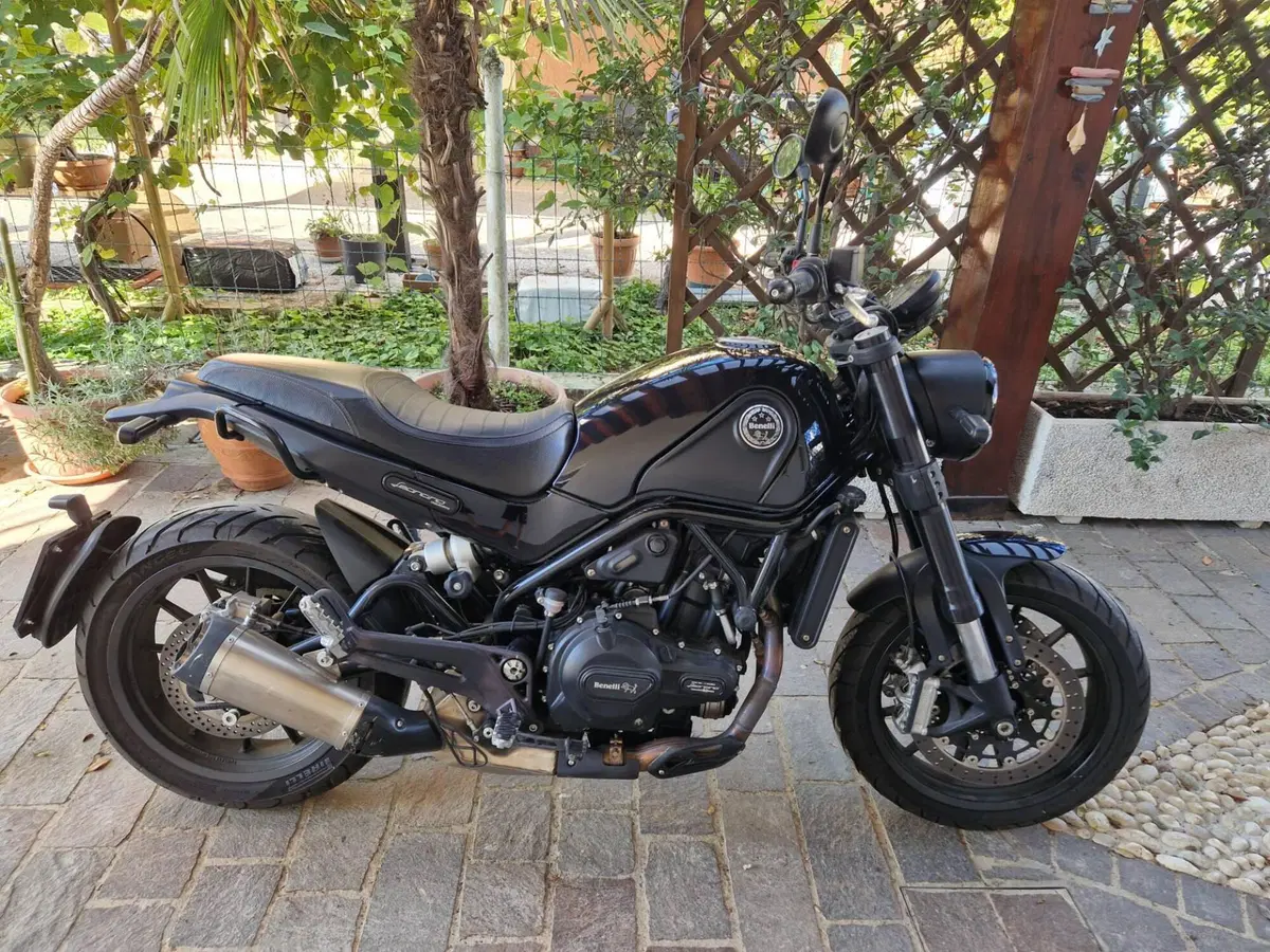 Benelli Leoncino 500 ABS (2017 - 20)