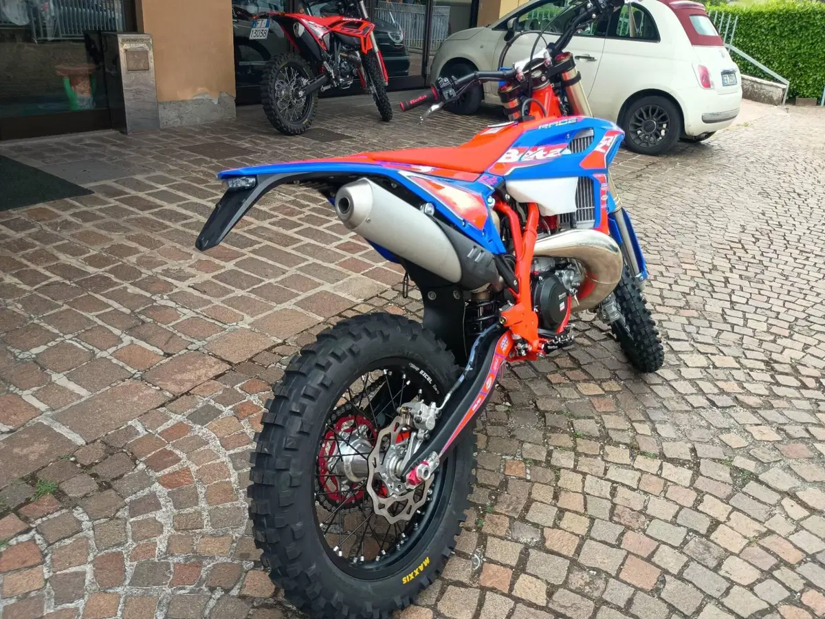 Betamotor RR 300 2T Enduro Race (2026) (6)