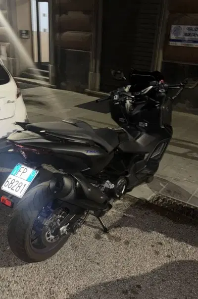 Yamaha T-Max 560 (2025 - 26) usata
