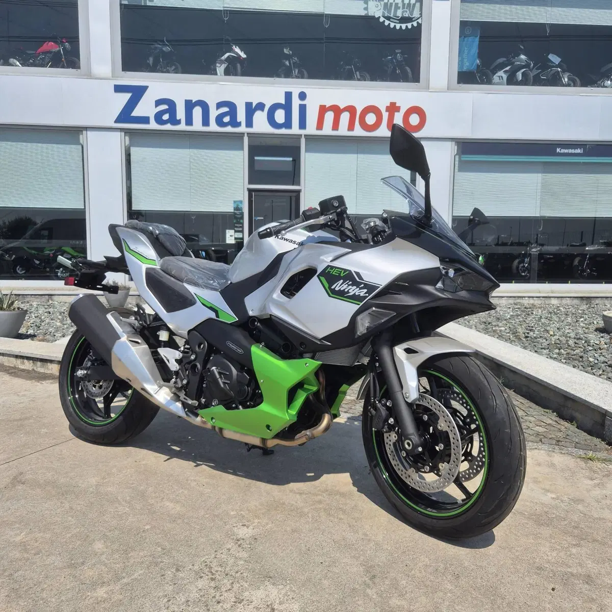 Kawasaki Ninja 7 Hybrid (2024 - 26)