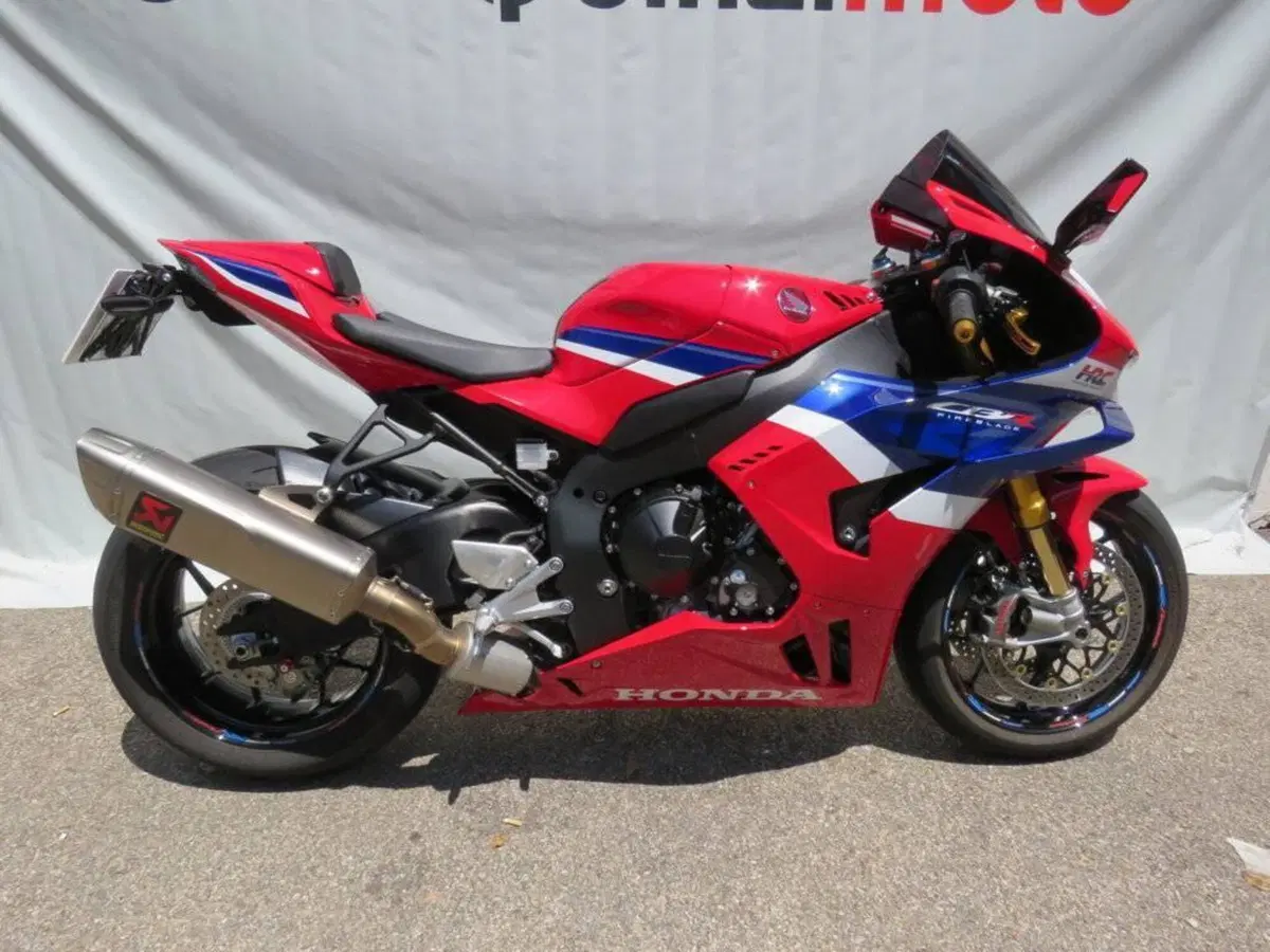 Honda CBR 1000 RR-R Fireblade SP (2024 - 26) (3)